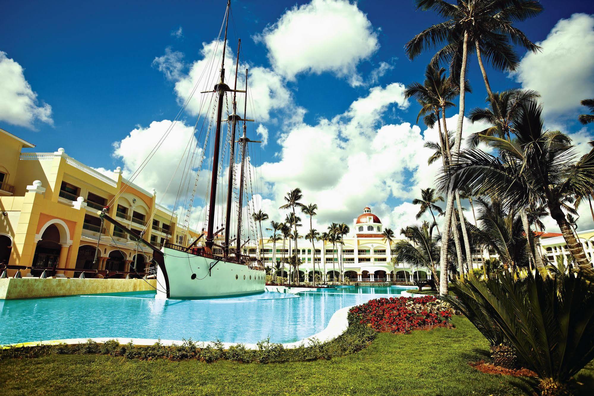 Resort Joia Bavaro By Iberostar (adults Only)