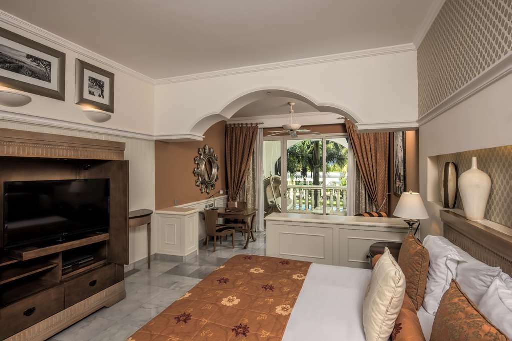 Joia Bavaro By Iberostar (adults Only)